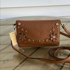 MICHAEL Michael Kors Brown Floral-Appliqué Leather Crossbodynew with tags